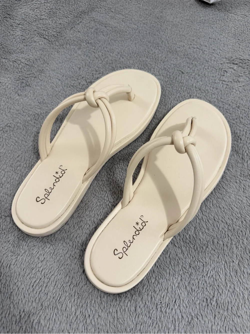 Splendid Fedora leather thong sandals